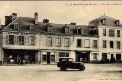 Le Grand Lucé - Place de la République