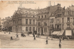 Le Mans - Place de la République - L'Hôtel des Postes et la Bourse du Commerce