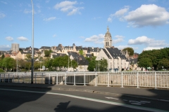 Le Mans en 2010 - Quai Ledru Rollin - Vue sur l'église Saint Benoit (Sylvie Leveau)