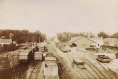 La Suze sur Sarthe - La gare, vue depuis le pont de la Fuie (Françoise Lebreton)