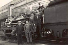 Le Mans - La gare SNCF en 1952, avec la présence de mon père, Michel LEBRETON, mécanicien puis chef aiguilleur, à droite sur le quai (Françoise Lebreton)