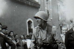 Parigné l'Evêque - Militaires - Soldats - Le premier américain entrant dans la ville lors de la libération (André Beaumard)