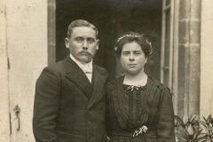 La Suze sur Sarthe - Mariage - LEBRETON Auguste et BROSSARD Henriette - 1919 - Vue 01 (Françoise Lebreton)