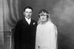 Sillé le Guillaume - Mariage - JOUANNEAU René, Alphonse et LEGO Germaine, Angèle - 30 avril 1927 - Vue 01 (Nicole Jouanneau)