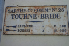 La Flèche, rue des Jockeys - Plaque de cocher - Tourne Bride - La Flèche - Fougeré (Marie-Yvonne Mersanne)