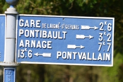 Moncé en Belin, à 500m du bourg - Plaque de cocher - Gare de Laigné Saint Gervais - Pontibault - Arnage - Pontvallain (San Doni)