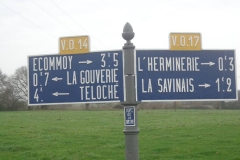 Teloché, à l'ouest de la route de la Mare - Plaque de cocher - Ecommoy - La Gouverie - Teloché - L'Herminerie - La Savinais (Marie-Yvonne Mersanne)