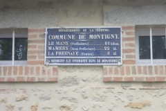 Villeneuve en Perseigne, lieu dit Montigny - Plaque de cocher - Le Mans - Mamers - La Fresnaye (Gwéna Tireau)