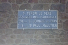 Zone 61 - Saint Céneri le Gérei, dans le bourg - Plaque de cocher - Moulins le Carbonnel - Saint Léonard des Bois - Saint Paul le Gaultier (Gwéna Tireau)