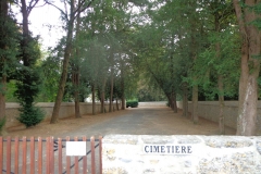 Juigné sur Sarthe - Cimetière - Entrée du cimetière (Marie-Yvonne Mersanne)