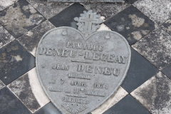 Le Grand Lucé - Cimetière - Famille DENEU-LEGEAY - DENEU Jean (Chantale Vieux)