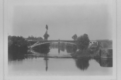 Allonnes - Pont de la Raterie - Pont métallique, de 50 mètres d'ouverture, sur la Sarthe (Philippe Gondard)