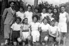 Parigné l'Evêque - Groupes - Loisirs et sports - Equipe de basket féminin - Vers 1943-1945 (André Beaumard)