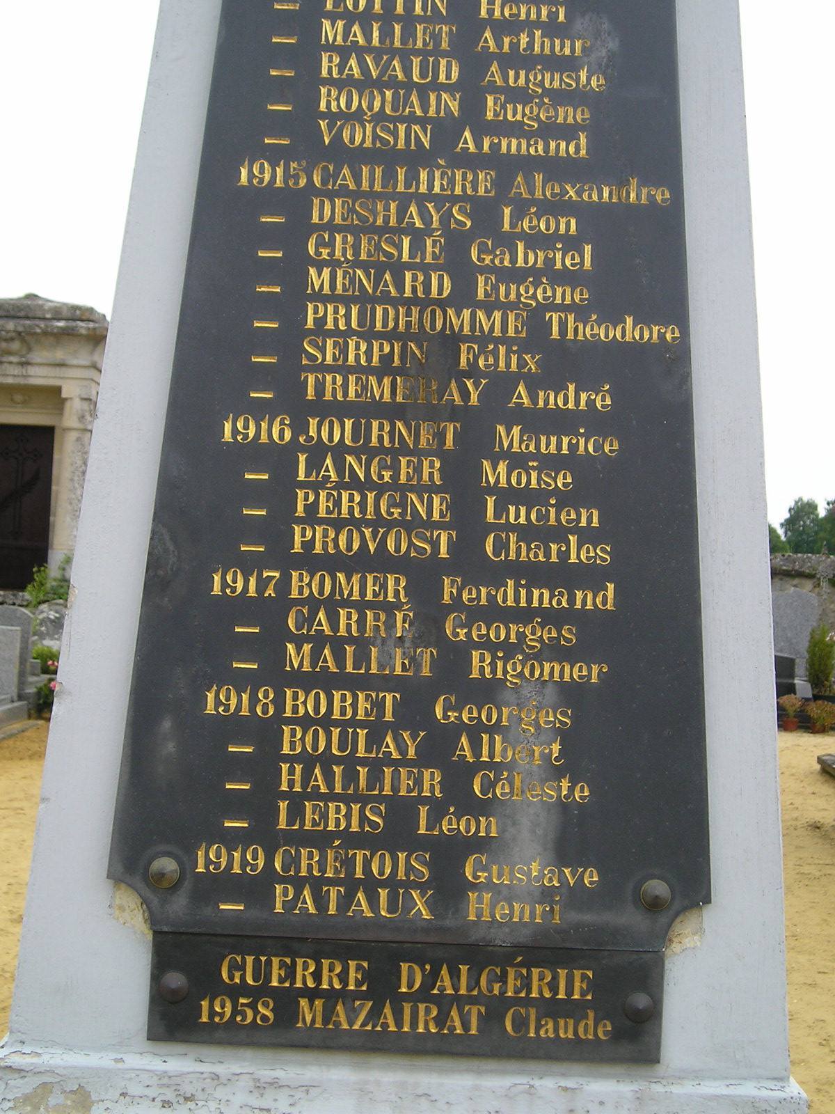 Semur en Vallon - Monument commémoratif - Monument aux morts 1914-1918 et Algérie 1952-1962 - Vue 02 (Michel Rogerie)