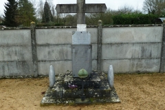Auvers sous Montfaucon - Monument commémoratif - A nos fils morts pour la France 1914-1918 et 1939-1945 - Vue 01