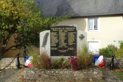 Chantenay Villedieu - Monument commémoratif - Aux enfants de Chantenay morts pour la France 1914-1918 - Vue 01 (Marie-Yvonne Mersanne)