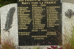 Chantenay Villedieu - Monument commémoratif - Aux enfants de Chantenay morts pour la France 1914-1918 - Vue 02 (Marie-Yvonne Mersanne)