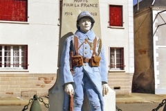 Cormes - Monument commémoratif - A ses enfants morts pour la France 1914-1918 (Archives départementales de la Sarthe, 2 O 93-7)