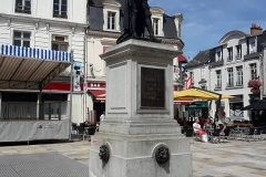 La Flèche - Statue - Henri IV (Michel Mimitontonparrain)