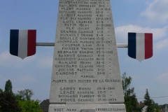 Mulsanne - Monument commémoratif - La commune de Mulsanne à ses enfants morts pour la France 1914-1918 et 1939-1945 (Chantale Vieux)