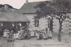 Vallon sur Gée - Ecoles Chrétiennes - Asile et Classe